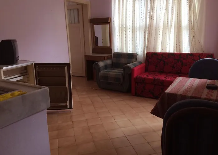Economy Quadruple Room